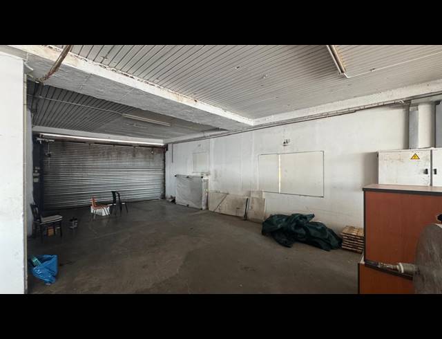 1,178M² WAREHOUSE TO LET IN WYNBERG